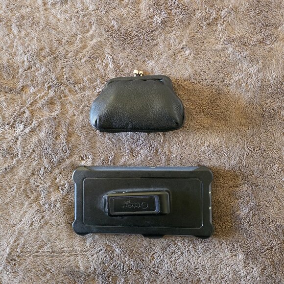 DOONEY & BOURKE Black Pebbled Leather Gold Kiss Lock Coin Purse NWT - Picture 13 of 15